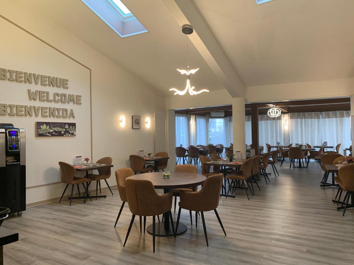 Hotel Au Relais Des Lilas Parthenay Zewnętrze zdjęcie